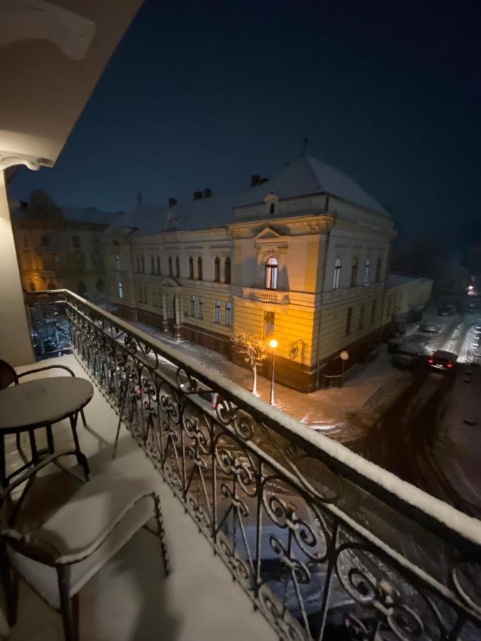 City Centre Apartment Kolomyia Exterior foto